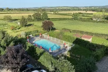 בית מלון כפרי Restaurant La Place