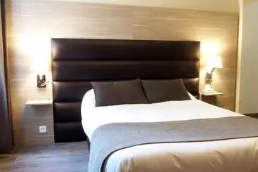 Logis Hotel Auberge De L'Hélix