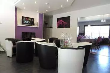 בית מלון כפרי Hôtel Le Châtelet Logis