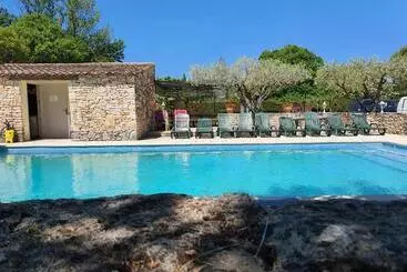 Отель Logis Hôtel Restaurant L Escarbille