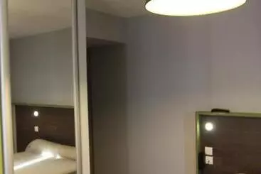 בית מלון כפרי Mendy