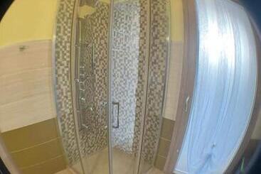 住宿加早餐  Larcobaleno Di Chia