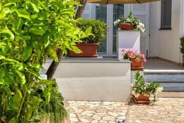 צימר Villa Giardini Luxury Room