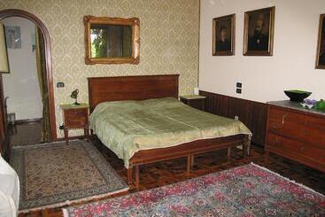 Bed and Breakfast Villa Tra  Monti