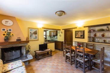 교외 호텔 Oasi Battifoglia