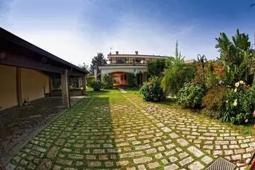 ペンション Il Veliero E I Girasoli