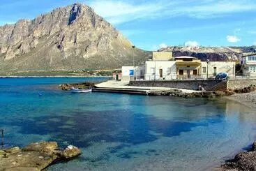 Bed and Breakfast Dove Sorge Il Sole