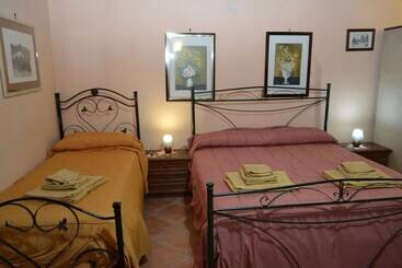 פנסיון Jolly House Bolognetta