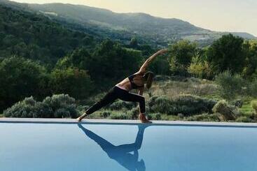 膳宿费 The Sanctuary By Caimeli