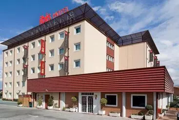 Отель Ibis Madrid Fuenlabrada