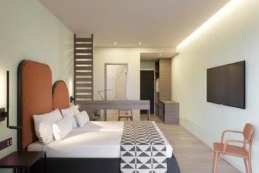 Отель Pythagorion