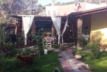 Aamiaismajoitus (B&B) Bbmaredellestelle