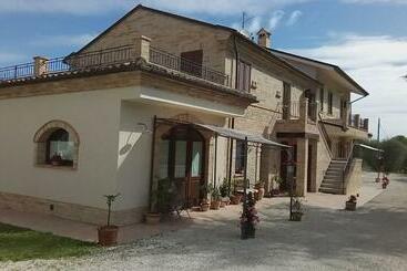 교외 호텔 Agriturismo Fonte Carra