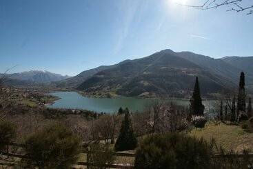 צימר Il Lago Racconta