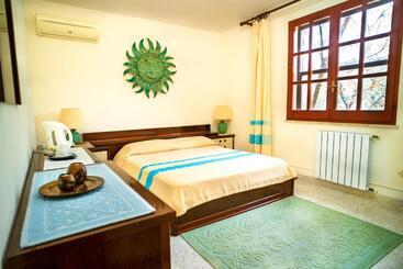 Pensió Affittacamere Sa Bratza Vacanze