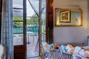 Casal Di Peppe B&b