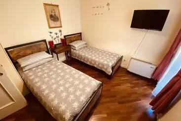 Bed and Breakfast Amici Miei Rooms