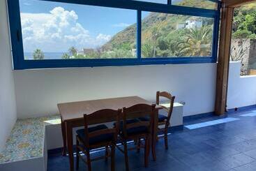 Pensjonat Il Vulcano A Piedi Rooms