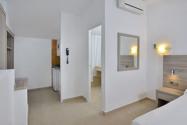 Apartamentos Cala d'Or Park