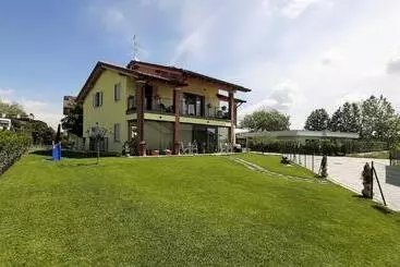 Hotelli Stella Del Garda