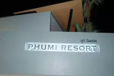 Phumi Resort