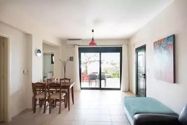 Portela Apartments Kastri