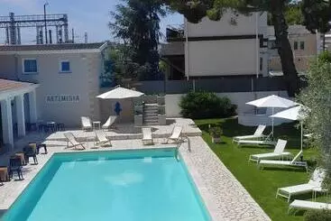 Artemisia B&b