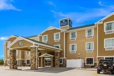 Cobblestone Hotel & Suites Newport