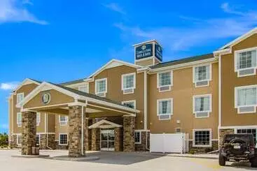 Cobblestone Hotel & Suites   Newport