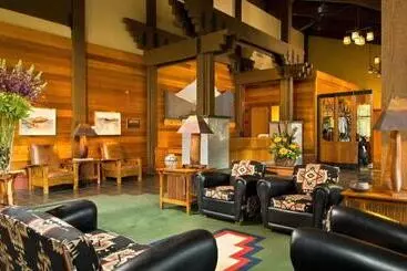 酒店 Wuksachi Lodge