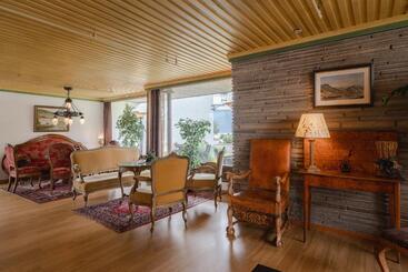 Leikanger Fjordhotel   Unike Hoteller