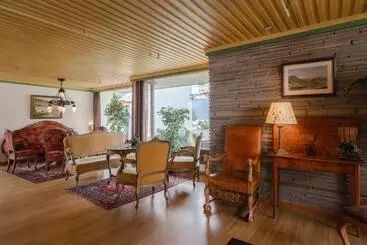 Leikanger Fjordhotel   Unike Hoteller