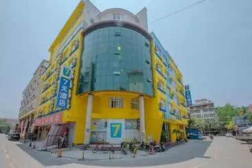 Hôtel 7days Inn Xishuangbanna Gasa Airport Passenger Transport South Station Branch