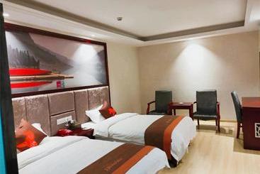 בית מלון כפרי Jun S Jiangxi Nanchang Hightech Development Zone Torch Plaza