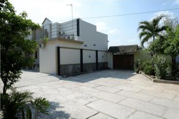 Pension Villetta House Syariah