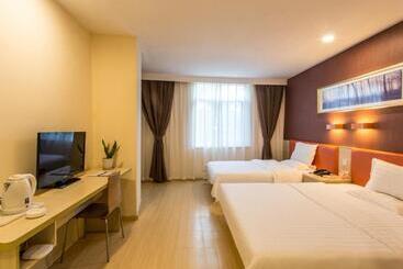 Отель 7days Inn Suzhou Park New Area Commercial Street
