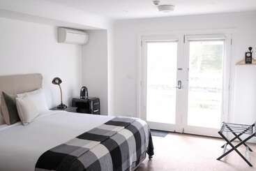 Отель Flash Jacks Of Gundagai