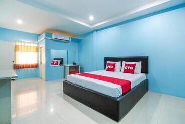 هتل Oyo 622 Sixsense