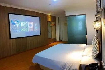 Hotelli Shell Zhangjiagang City Jingang Town Rtmart Central Shopping Plaza