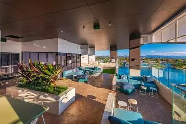 Aparthotel Peninsular Gold Coast