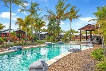 Resort Tin Can Bay Marina Villas