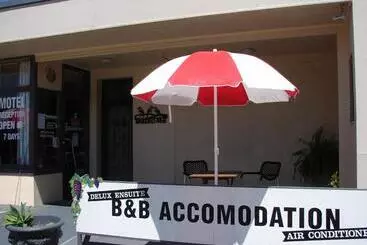 Truro Weighbridge Motel