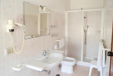 בית מלון כפרי Terminus Fiuggi