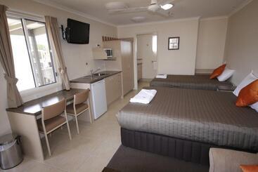 モーテル Injune Haven