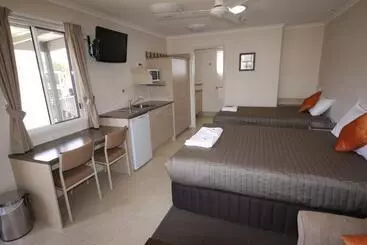 モーテル Injune Haven