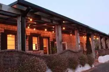 پانسیون Bakehouse  38 Restaurant & Guesthouse