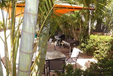 Derby Lodge Self Contained Apartments