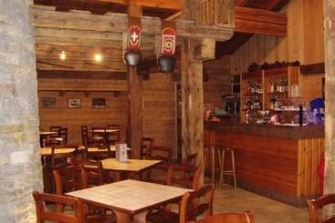 فندق Camping Grivola