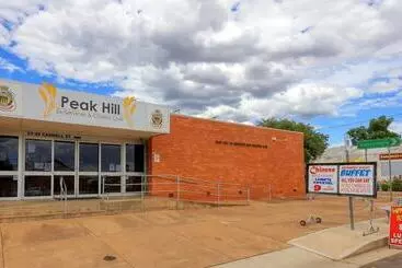 Golden Peak Motel Peakhill