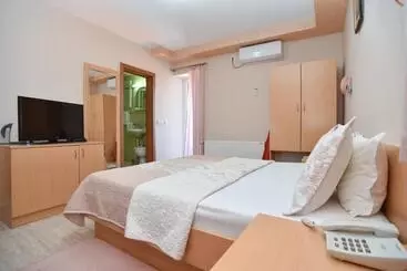 پانسیون Apartments And Rooms Drago